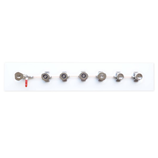 Pack de nettoyage avec 7 têtes de rinçage (type des têtes selon choix) + fût Cornelius 18l reconditionné Pack de nettoyage avec 7 têtes de rinçage (type des têtes selon choix) + fût Cornelius 18l reconditionné